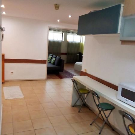 Spacious Economic Center Porto Flat المظهر الخارجي الصورة