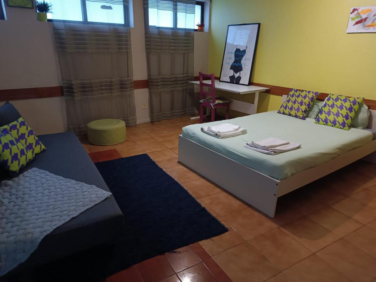 Spacious Economic Center Porto Flat المظهر الخارجي الصورة