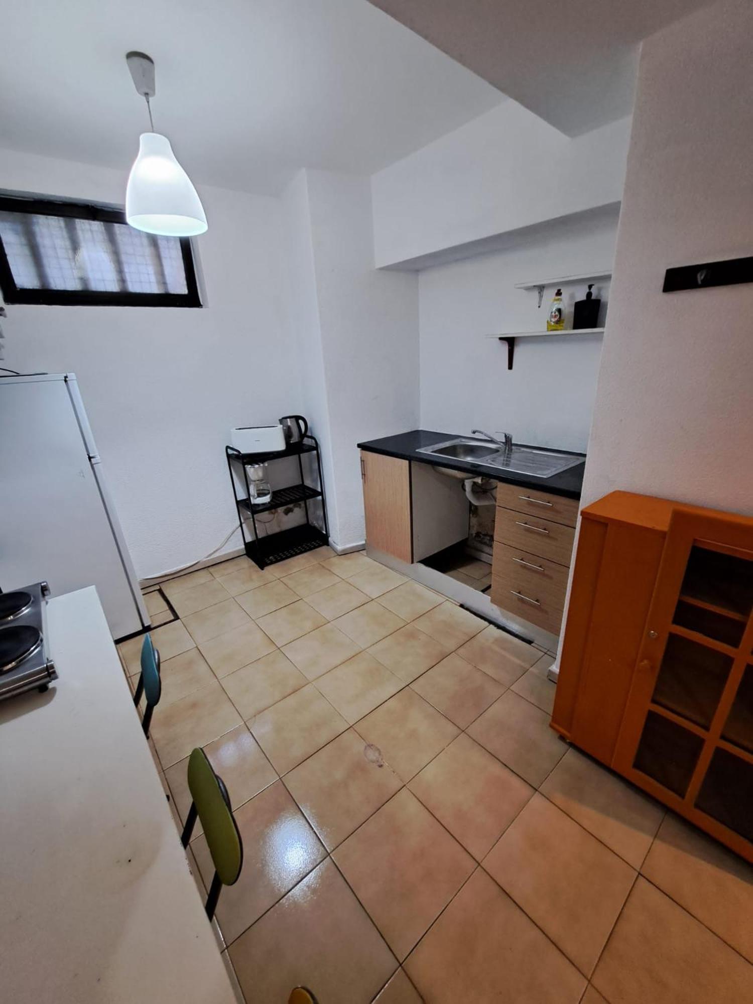 Spacious Economic Center Porto Flat المظهر الخارجي الصورة