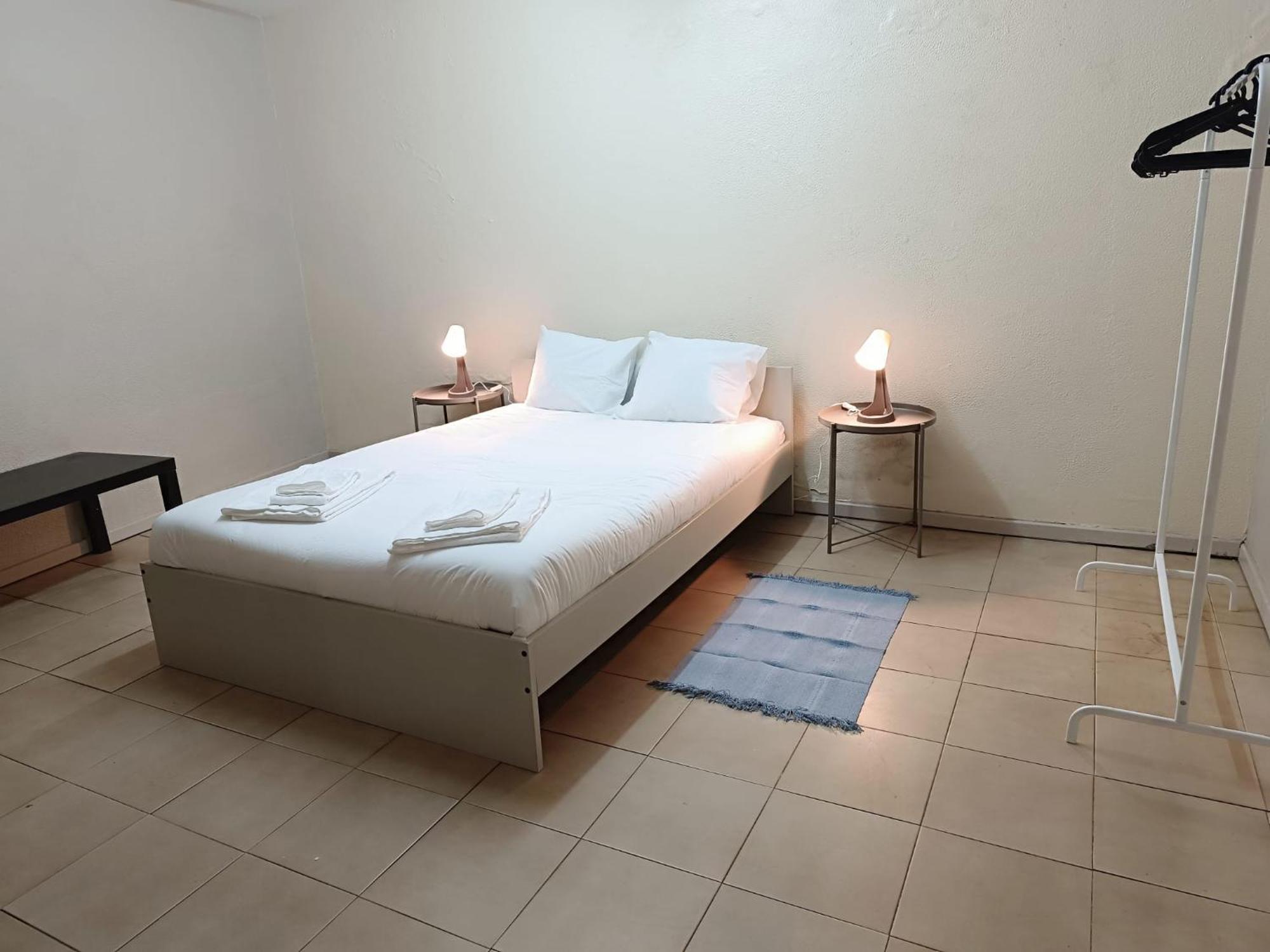 Spacious Economic Center Porto Flat المظهر الخارجي الصورة